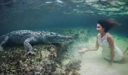 新疆美女水下吃瓜视频