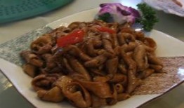 粤菜夏季吃瓜的做法视频,瓜果飘香，清凉一夏的美食之旅