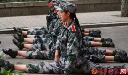 西北民大军训跳舞视频吃瓜,民大军训视频燃爆吃瓜群众