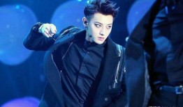 黄子韬耿直在线吃瓜视频,耿直性格引网友热议