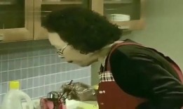 搞笑视频一瓜三吃,搞笑视频里的创意无限