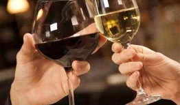 减压吃瓜喝酒视频,跟着吃瓜喝酒视频畅享生活乐趣