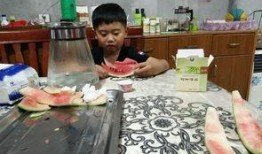 吃瓜群众抓捕视频,吃瓜群众抓捕现场直击