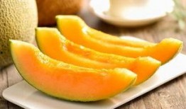 鸭子吃哈密瓜视频大全,鸭子品尝哈密瓜的欢乐瞬间大盘点