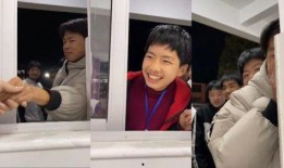 吃瓜学生围观视频下载