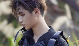 黄明昊不愧是吃瓜达人视频