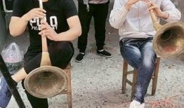 吃瓜群众老哥视频,揭秘吃瓜群众老哥视频背后的故事