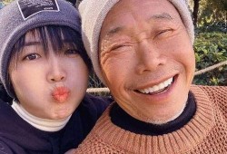 老菲儿爷爷吃西马拉瓜视频,老菲儿爷爷的西马拉瓜美食之旅