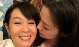 刘若英吃瓜现场图片视频