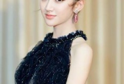 景甜独处吃瓜视频,揭秘瓜田里的美味瞬间