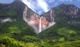 恩施大峡谷吃瓜视频