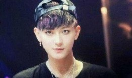 黄子韬耿直在线吃瓜视频,耿直性格引网友热议