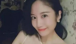 安徽老板娘吃瓜事件视频,一场引发热议的网络视频风波