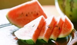 西大行健的吃瓜视频,揭秘校园生活趣味瞬间