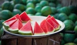 抚州吃瓜大王视频,揭秘当地美食文化盛宴