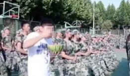 军训跳舞吃瓜视频播放下载,舞蹈吃瓜视频走红，播放下载热潮席卷校园