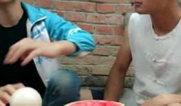 搞笑视频一瓜三吃,搞笑视频里的创意无限