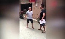 很搞笑的吃瓜现场视频,太搞笑了！