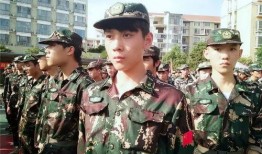 军训跳舞吃瓜视频播放下载,舞蹈吃瓜视频走红，播放下载热潮席卷校园