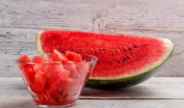 小视频 吃瓜,娱乐至上的时代潮流